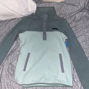 Women’s green Columbia pullover XS